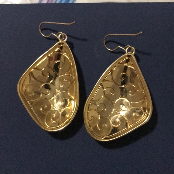 BRIGTHON  gold tone earrings. - Picture 2 of 4